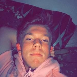 Meet your Posher, Hunter